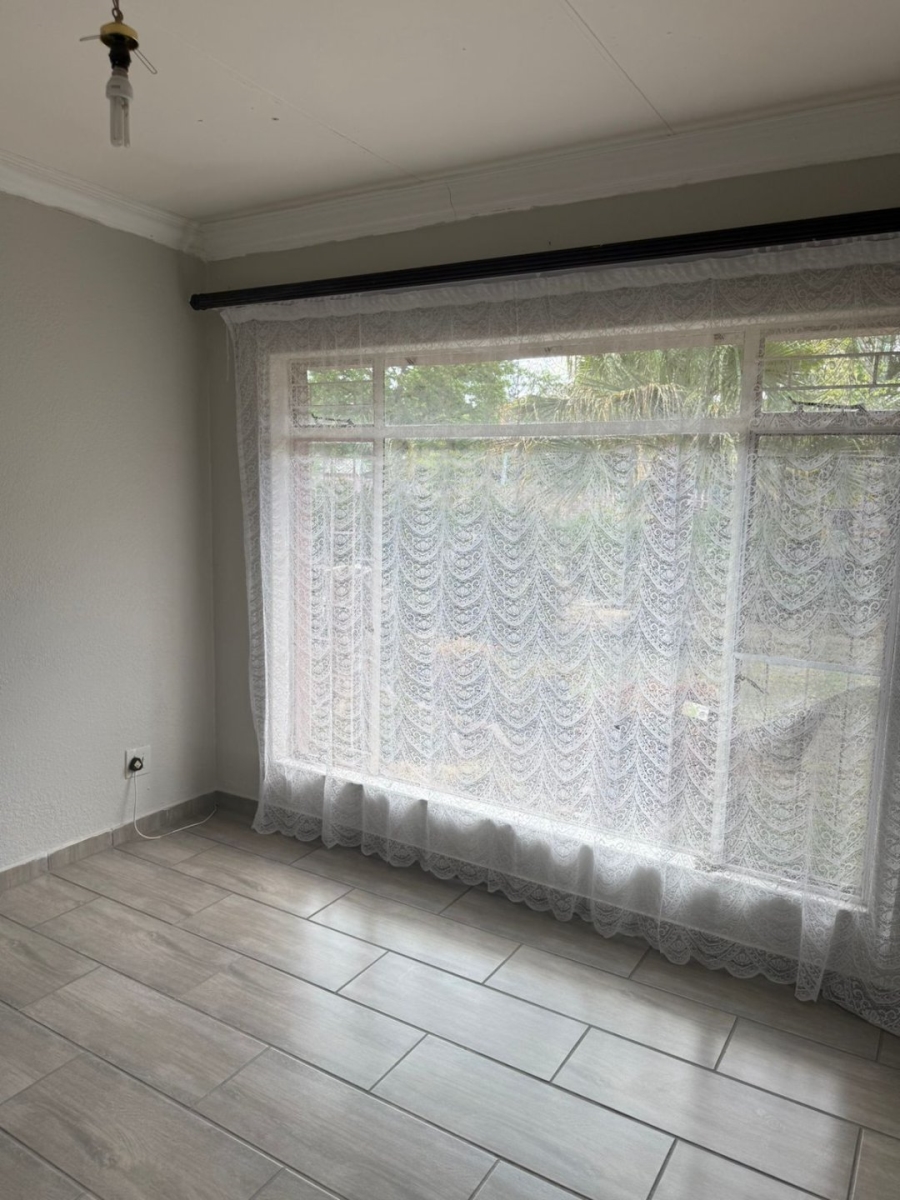  Bedroom Property for Sale in Miederpark North West
